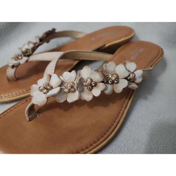 Nine West Sz 9 Made Italy Flower Leather Cork Flip Flops Wedding Heeled - Picture 2 of 6